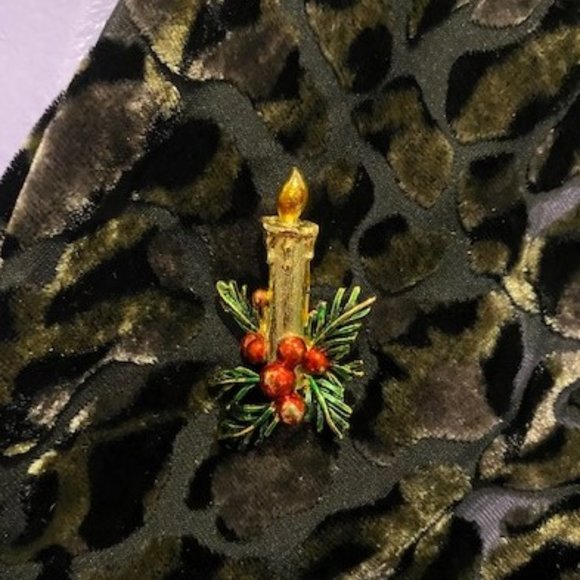 HOLIDAY🎄🎄VTG ST. LABRE Christmas Candle Brooch - Picture 2 of 4
